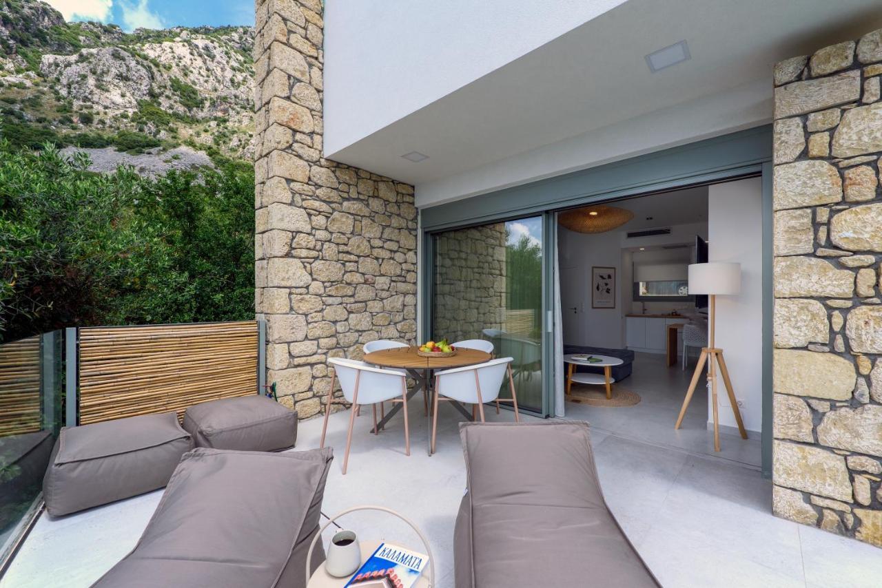 Lithos Retreat 1 Villa Каламата Екстериор снимка